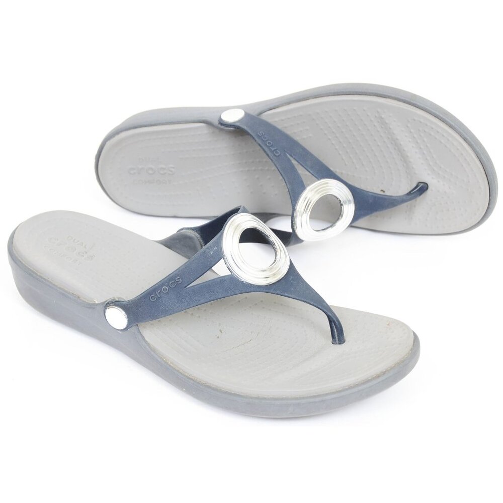 Crocs Women's Size 10 Sanrah Blue Wedge Sandals Flip-Flop Thongs Beach Comfy